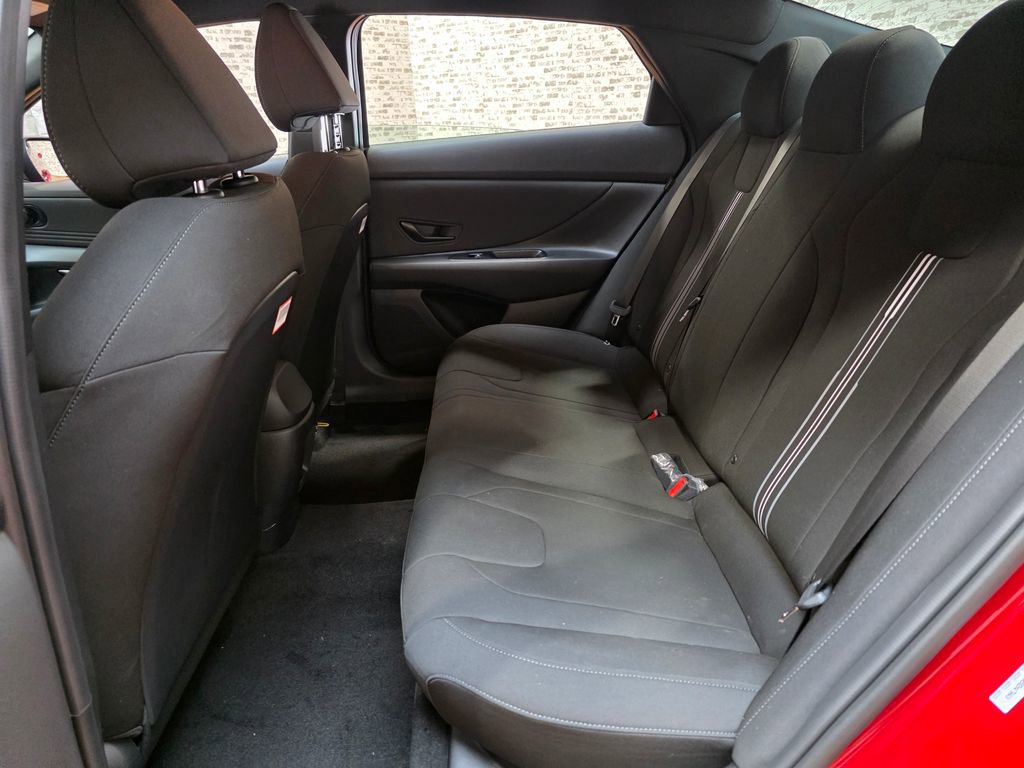 New 2026 Hyundai Elantra SEL Sport image 12