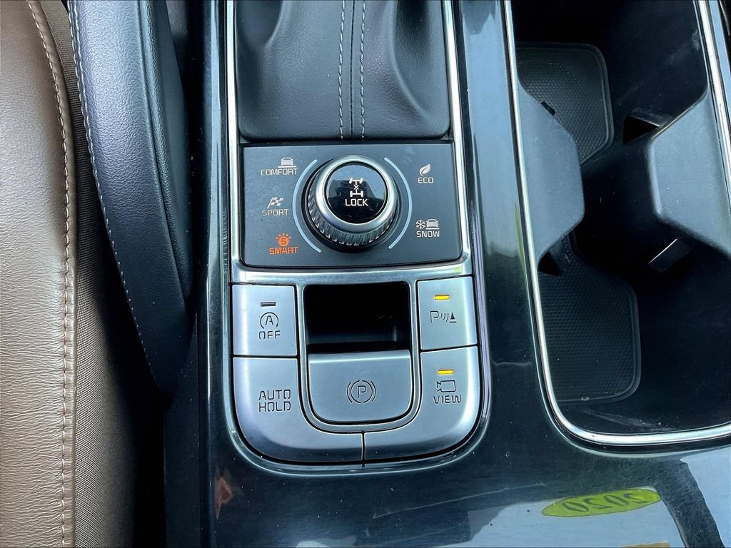 Used 2020 Kia Telluride SX w/ SX Prestige Package AWD/4WD image 16