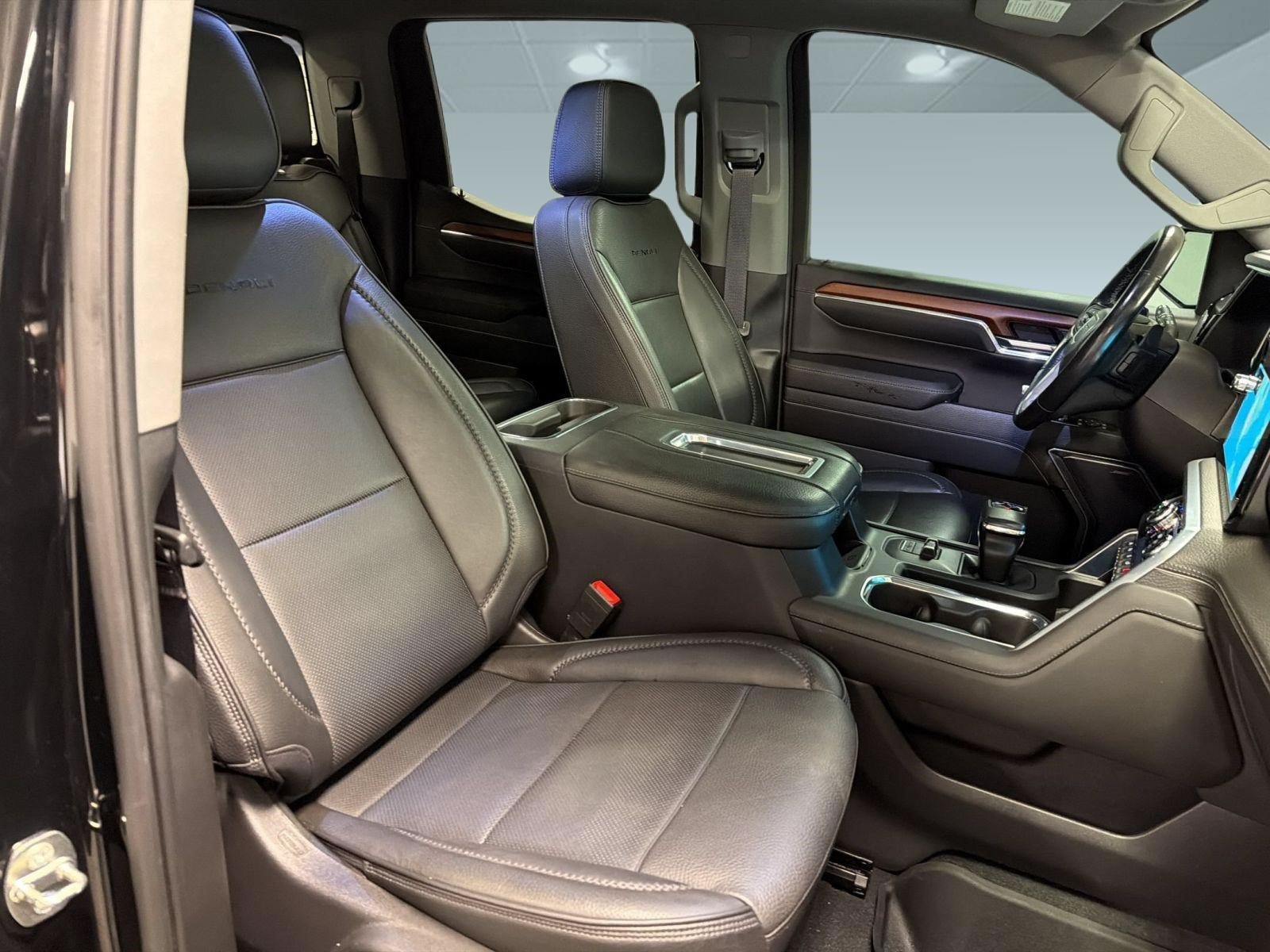 Used 2022 GMC Sierra 1500 Denali w/ Denali Reserve Package AWD/4WD image 31