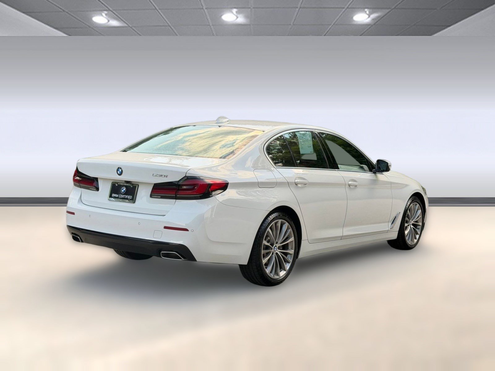 Used 2023 BMW 530i w/ Premium Package RWD image 9