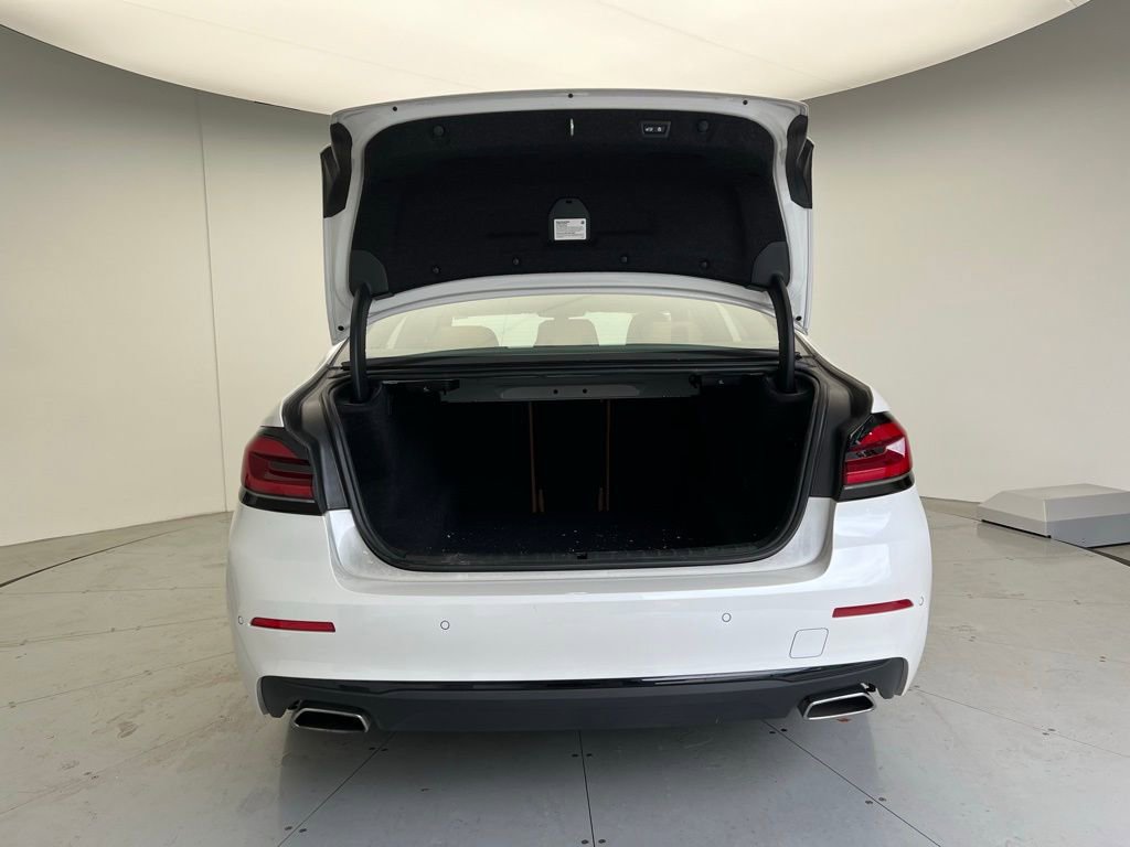 Certified 2022 BMW 540i w/ Premium Package image 5