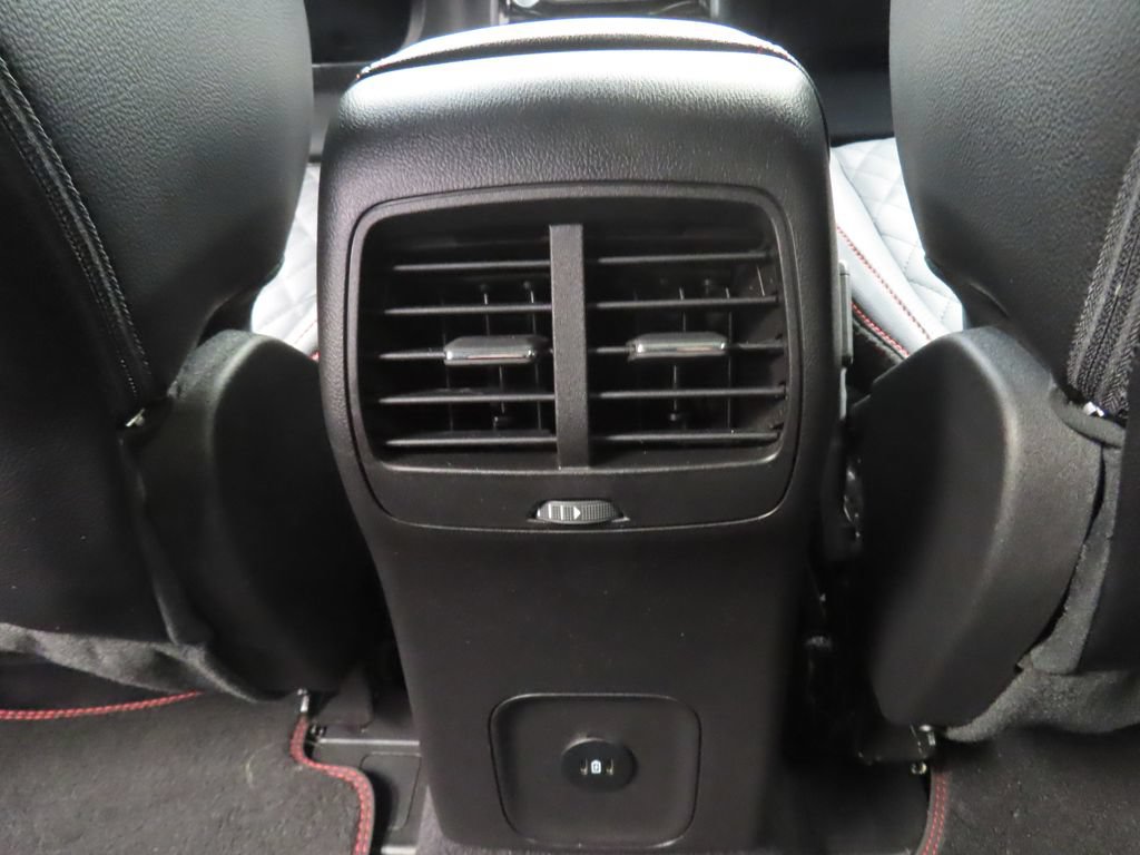 Used 2023 Ford Escape ST-Line Elite w/ Premium Technology Package AWD/4WD image 14