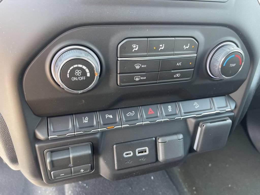 New 2026 Chevrolet Silverado 2500 Custom w/ Custom Value Package AWD/4WD image 18