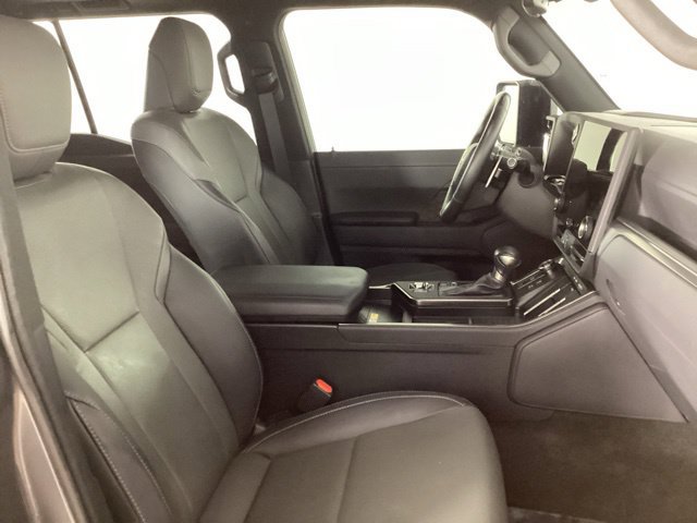 Used 2024 Lexus GX 550 w/ Accessory Package (Z1) AWD/4WD image 22