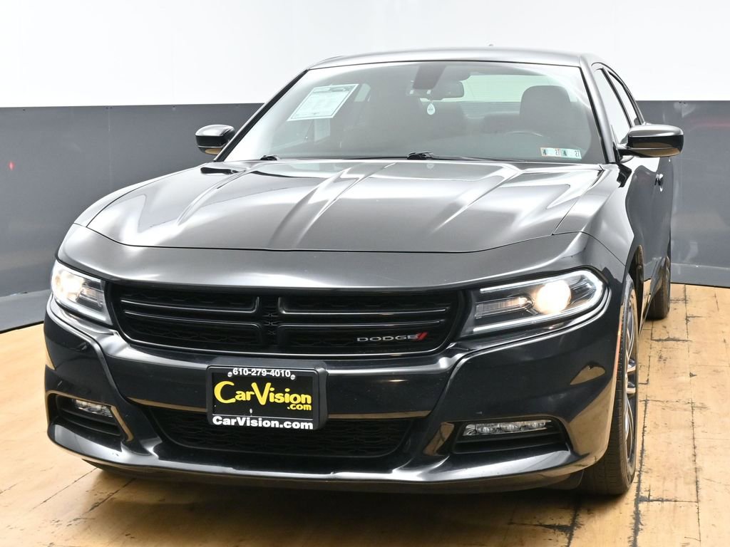 Used 2019 Dodge Charger SXT image 5