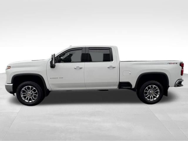 Used 2024 Chevrolet Silverado 2500 LTZ w/ LTZ Plus Package image 8