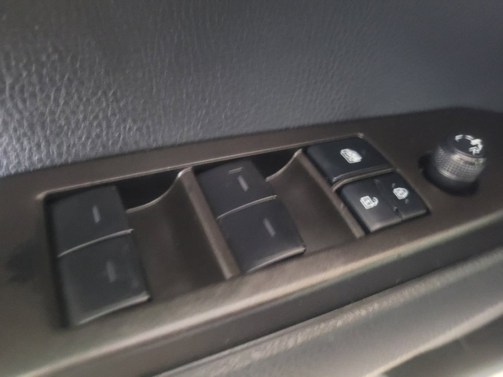 Used 2022 Toyota Camry LE FWD image 27