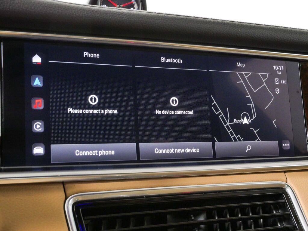 Certified 2023 Porsche Panamera Platinum Edition RWD image 14