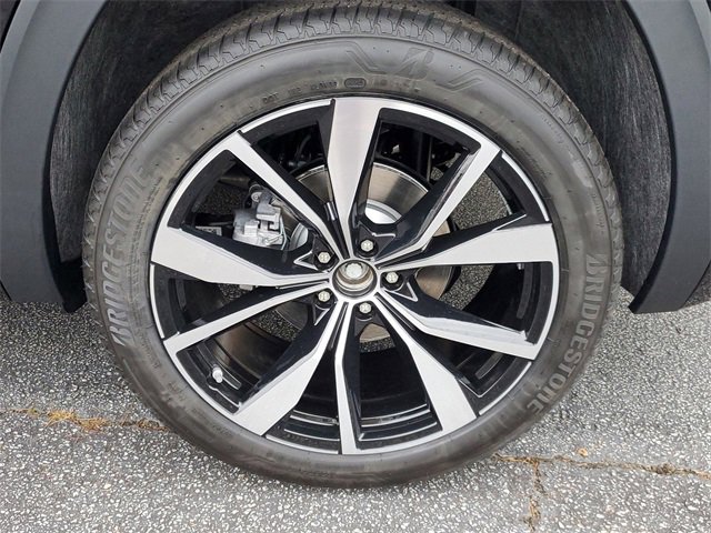 New 2025 Volkswagen Atlas Cross Sport SEL Premium R-Line image 11