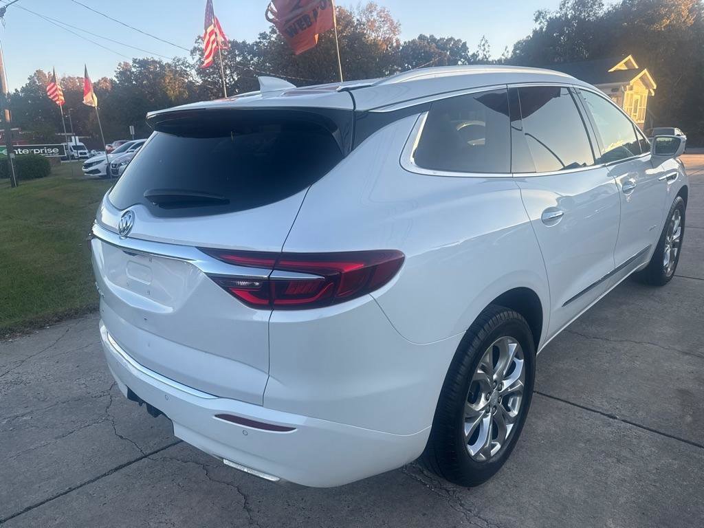 Used 2020 Buick Enclave Avenir w/ Avenir Technology Package AWD/4WD image 11