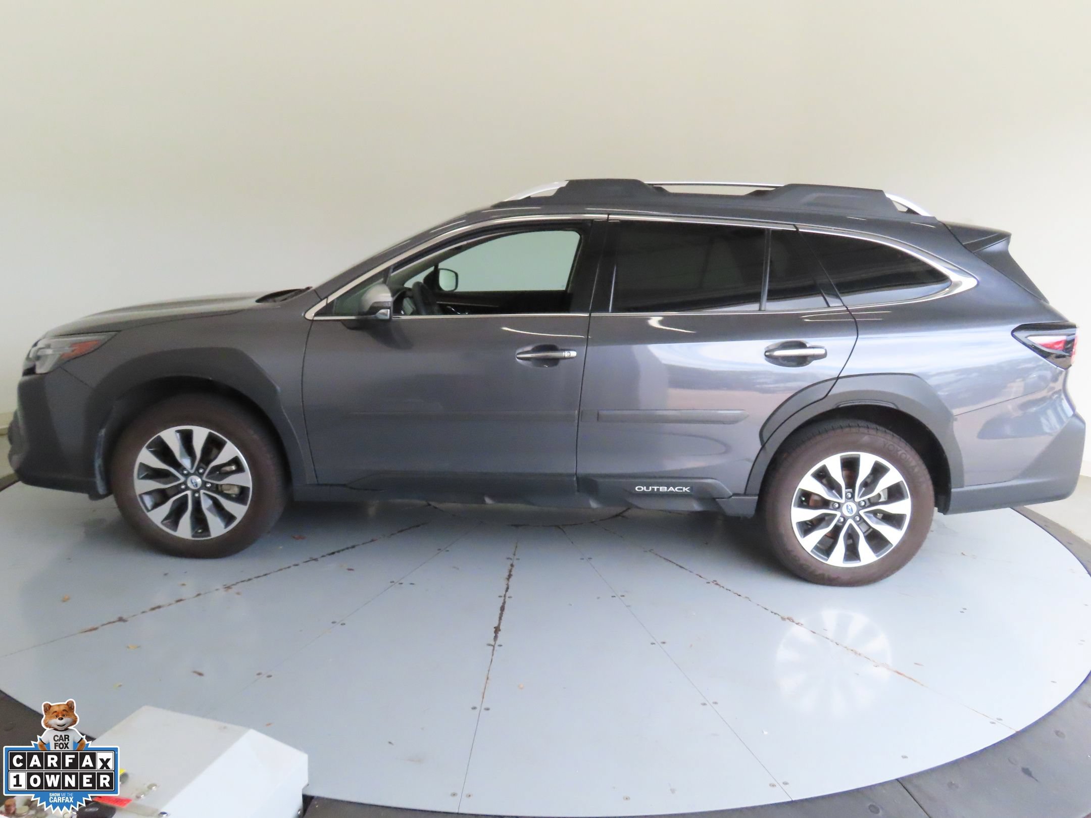 Used 2024 Subaru Outback Touring XT AWD/4WD image 7