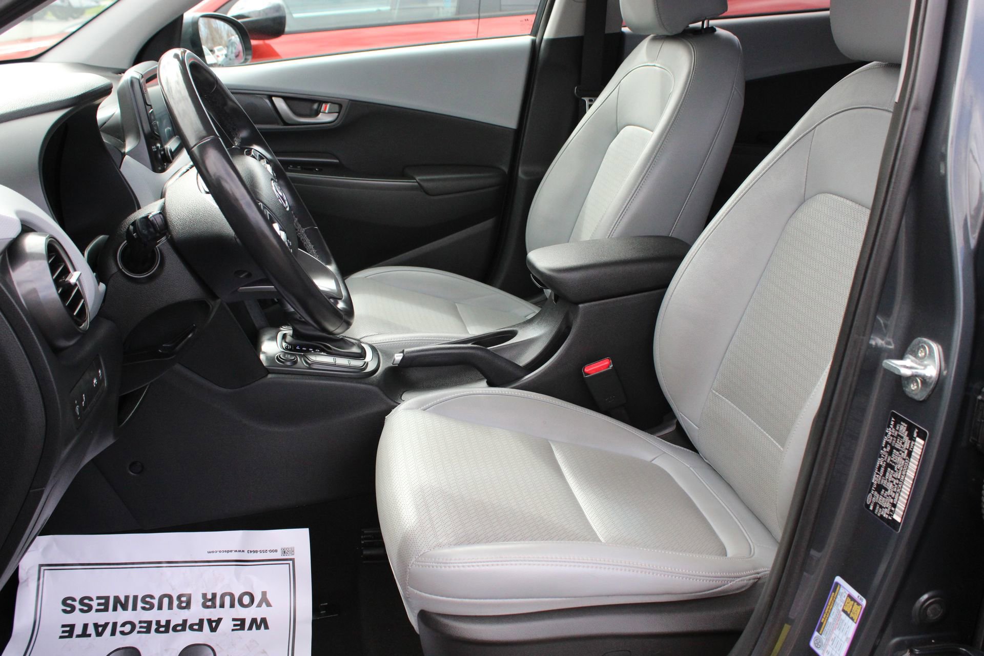 Used 2021 Hyundai Kona Limited image 17