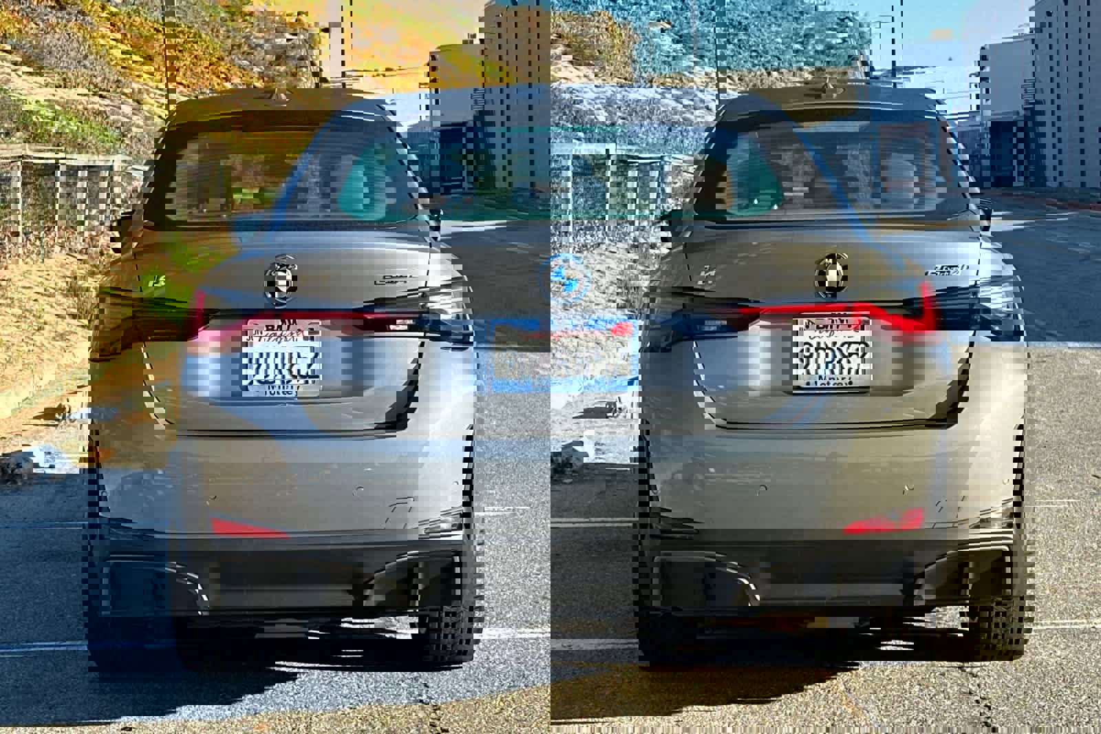 Used 2025 BMW i4 eDrive40 w/ Premium Package image 8