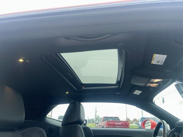 Used 2023 Dodge Challenger R/T w/ Plus Package image 33