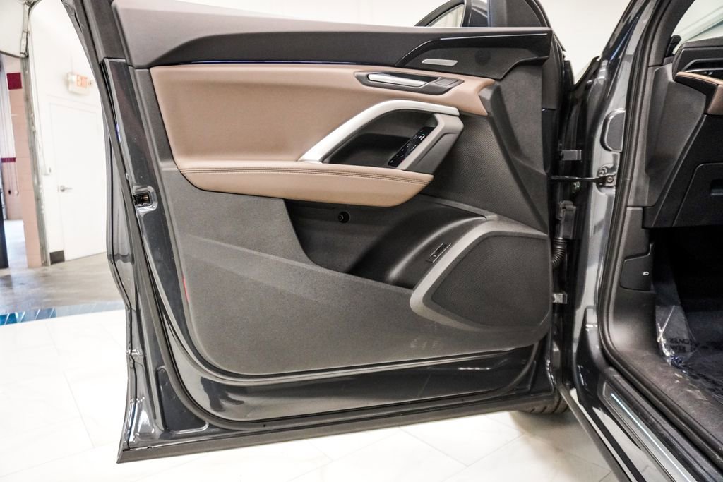 Used 2025 Audi Q5 Premium Plus w/ Premium Plus image 24