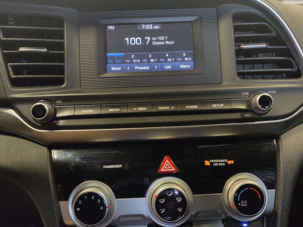 Used 2019 Hyundai Elantra SE w/ Cargo Package FWD image 25