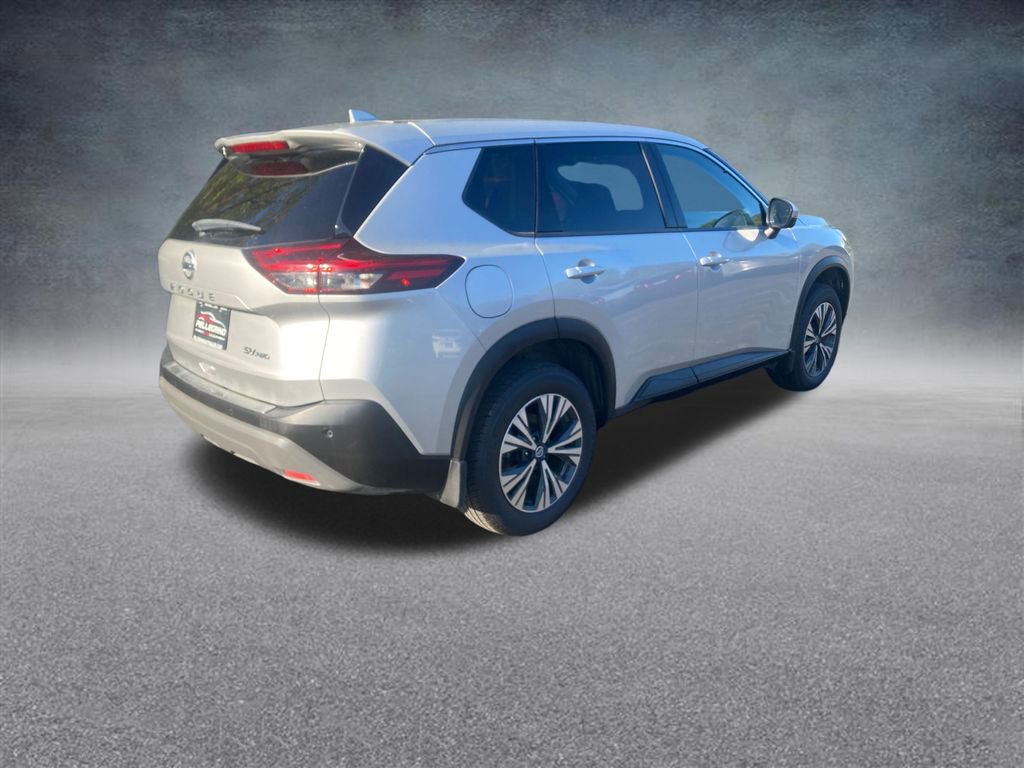 Used 2021 Nissan Rogue SV image 5