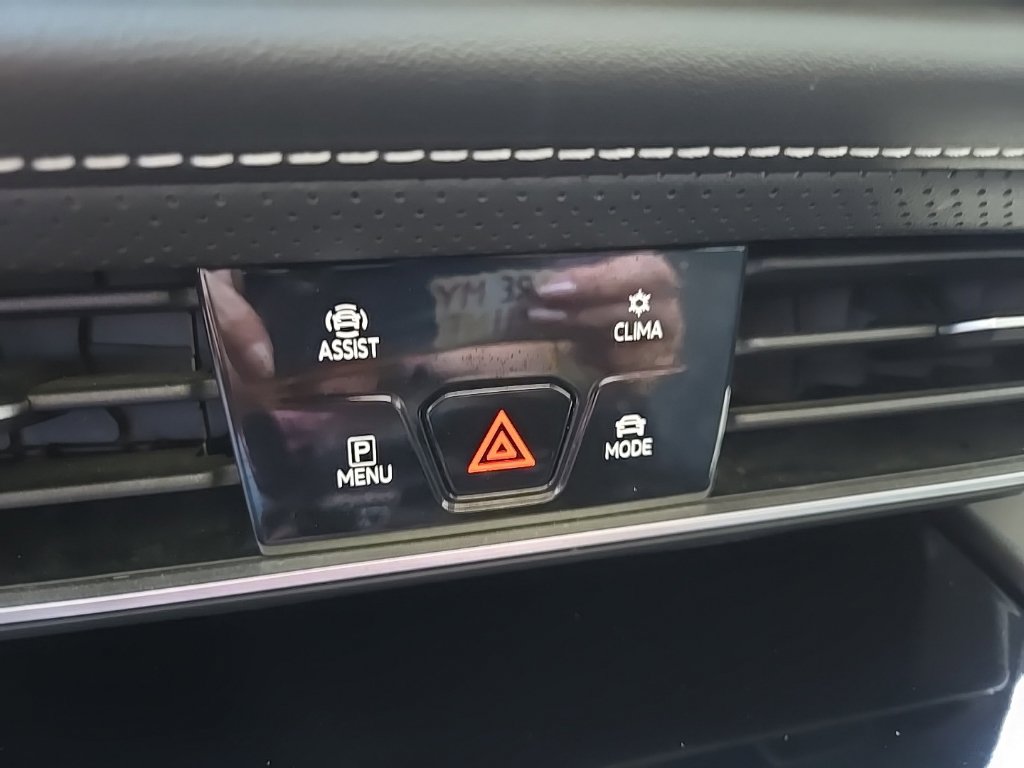 Used 2024 Volkswagen Atlas SEL Premium R-Line AWD/4WD image 58