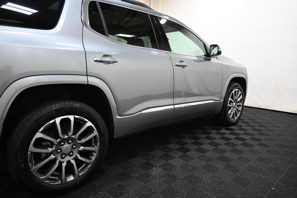 Used 2023 GMC Acadia Denali w/ Denali Technology Package image 21