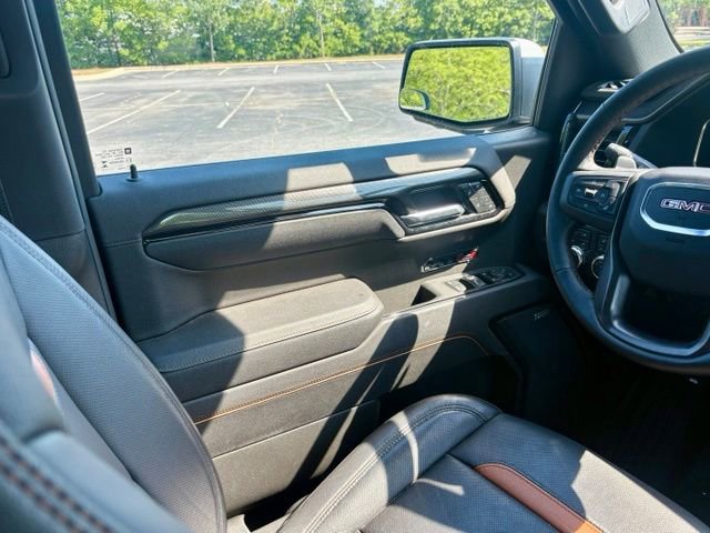 Used 2025 GMC Sierra 1500 AT4 w/ AT4 Premium Package AWD/4WD image 22