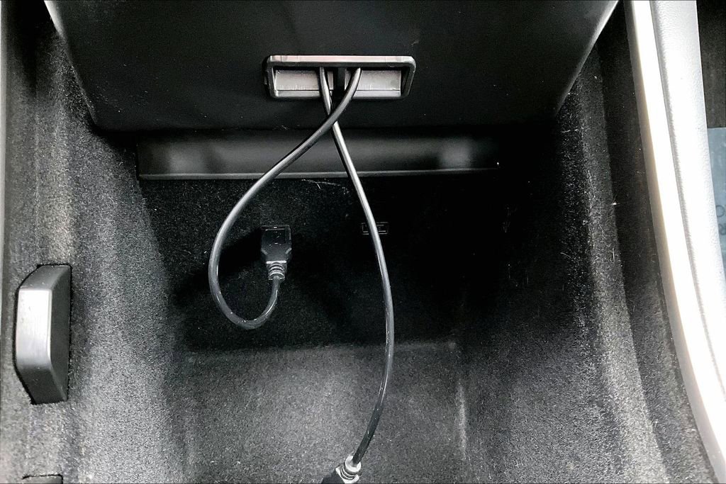 Used 2020 Tesla Model 3 Long Range image 15