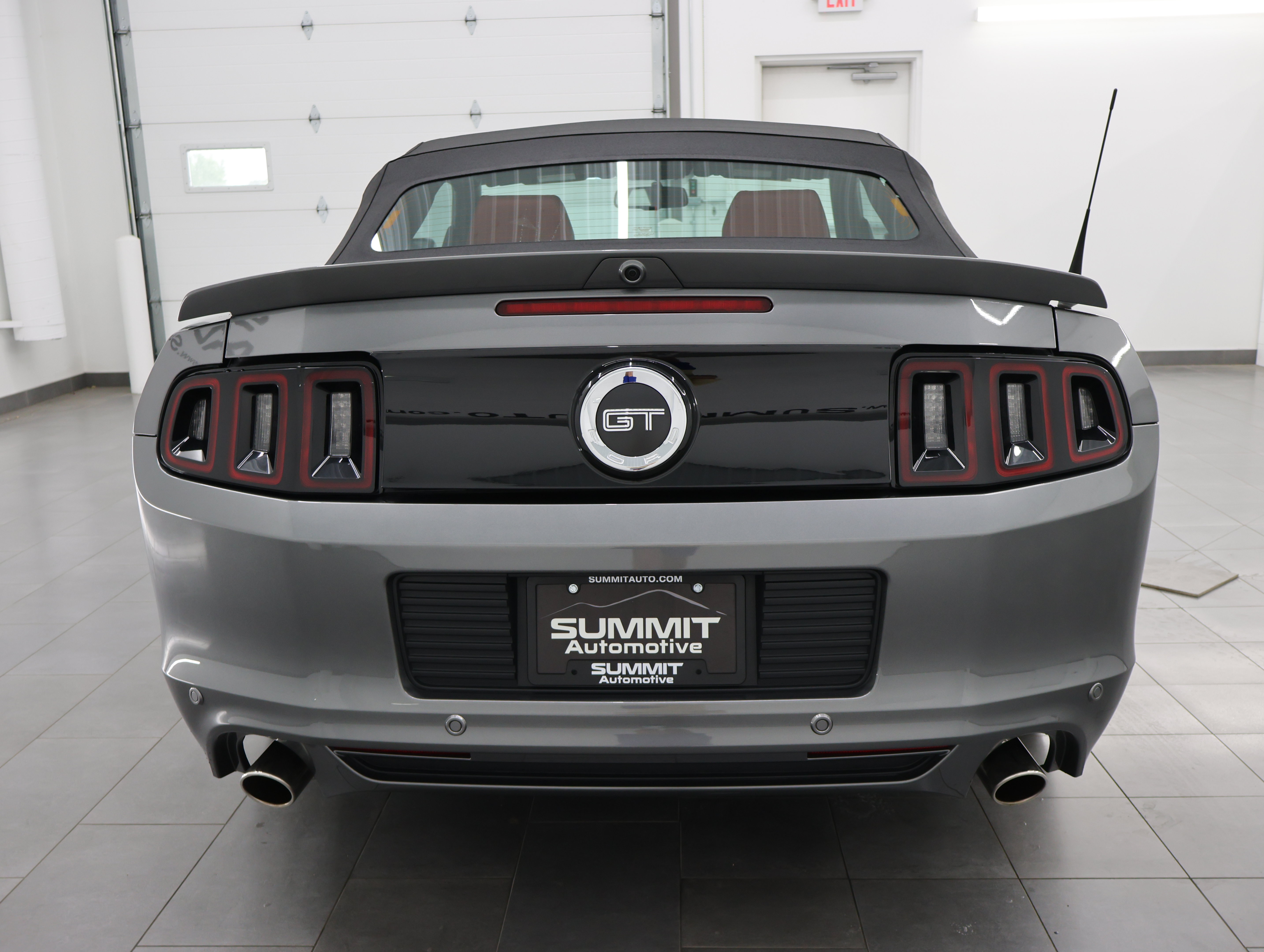 Used 2014 Ford Mustang GT Premium RWD image 26