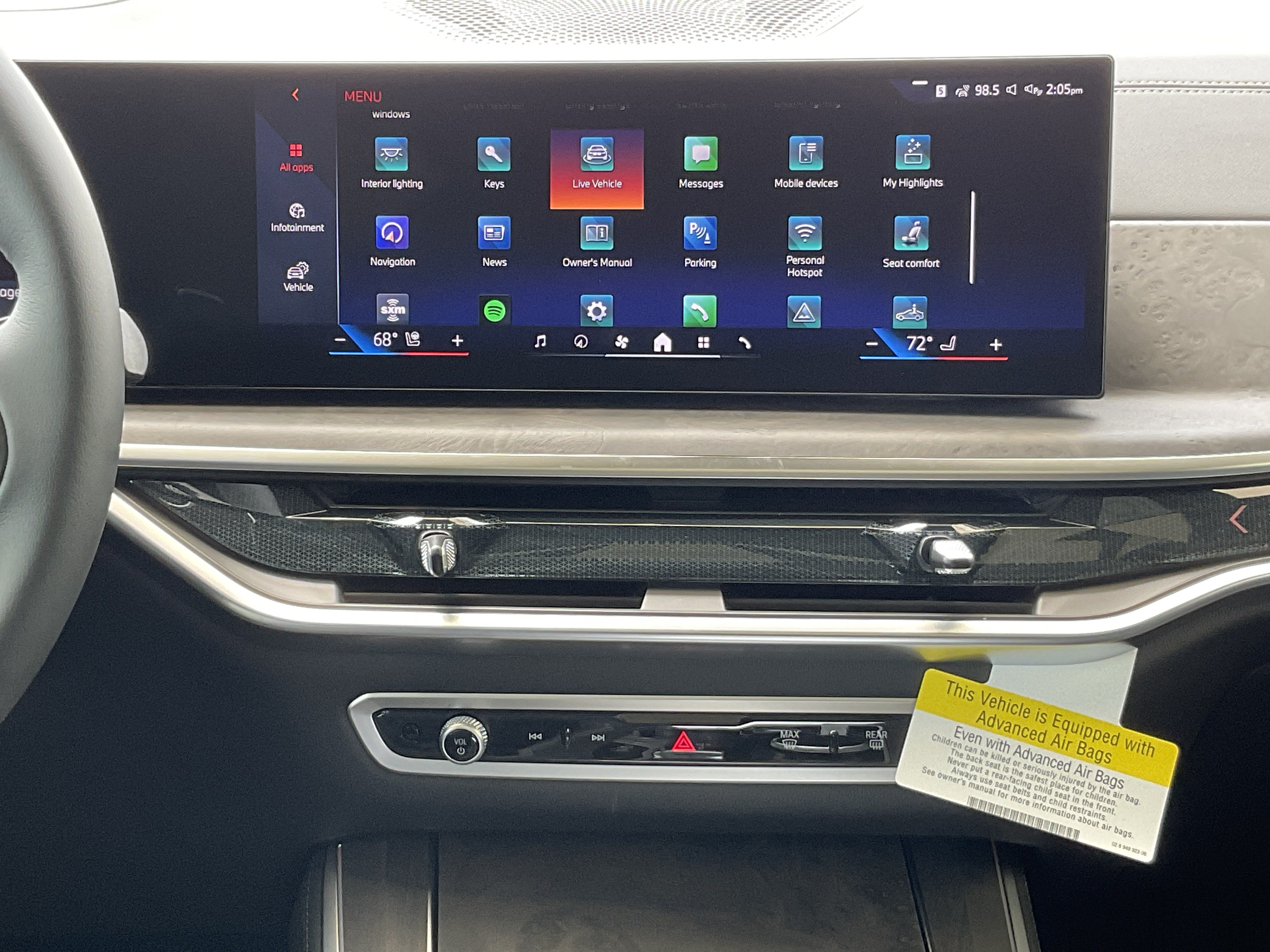 New 2026 BMW X5 xDrive50e w/ Premium Package AWD/4WD image 16