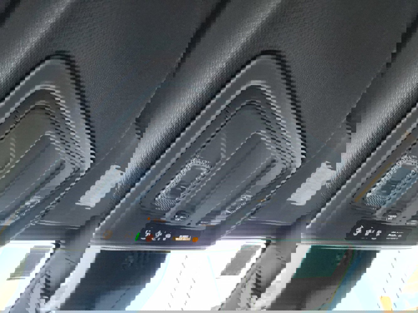 New 2026 GMC Sierra 2500 SLE w/ SLE Value Package; image 10