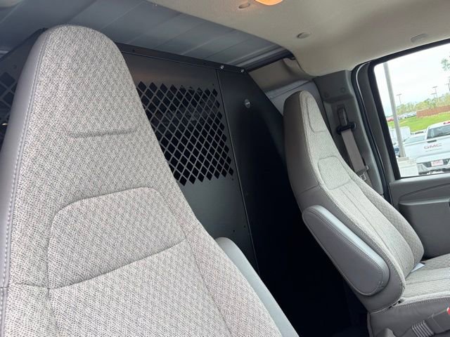 New 2026 Chevrolet Express 2500 w/ Driver Convenience Package RWD image 26