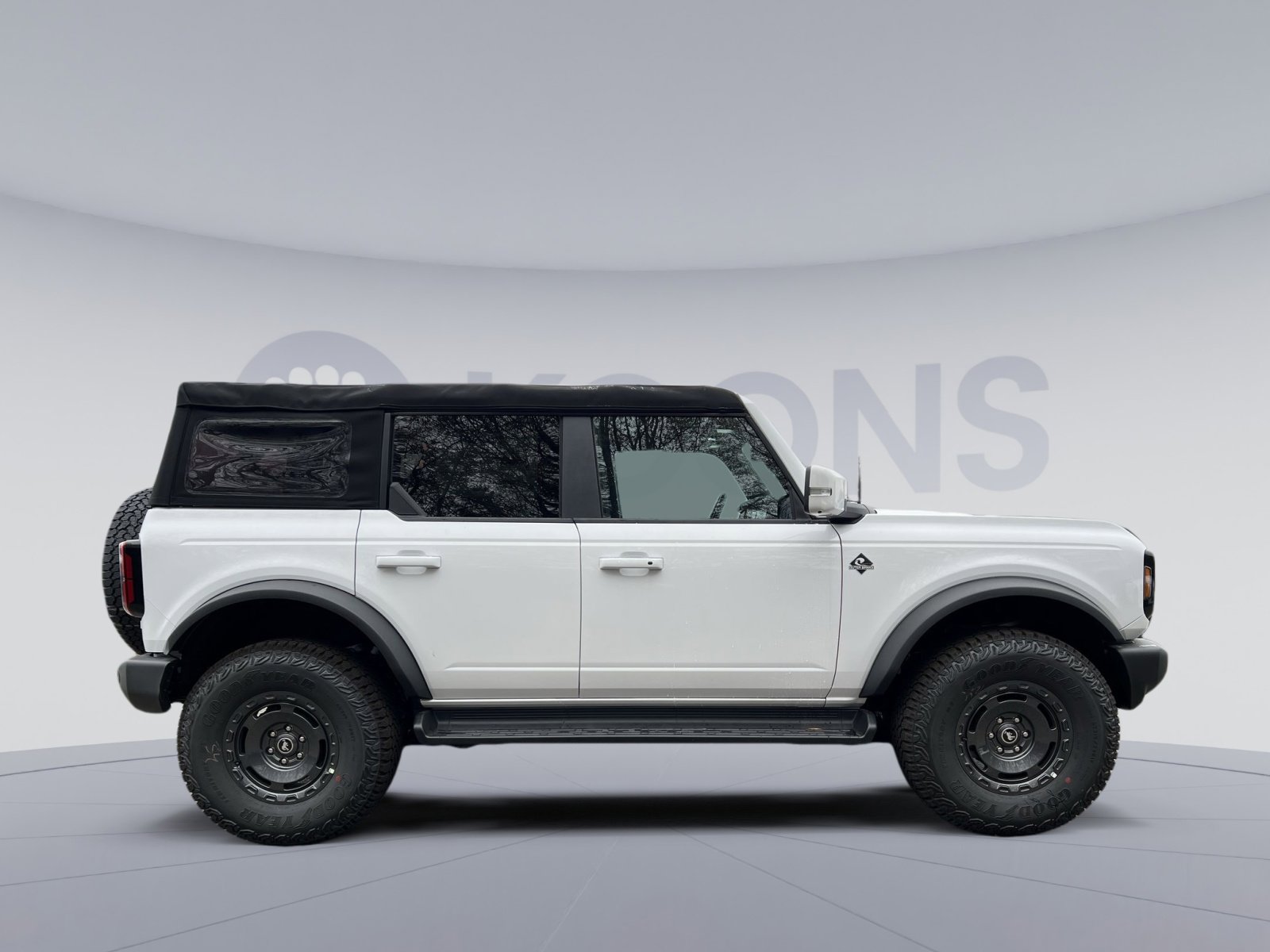 New 2025 Ford Bronco Outer Banks w/ Sasquatch Package image 8