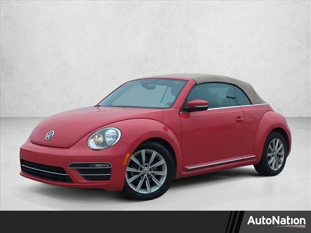 Used 2019 Volkswagen Beetle 2.0T SE image 1