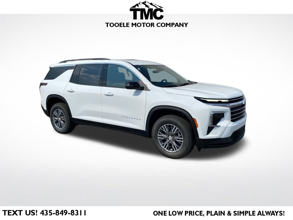 New 2025 Chevrolet Traverse LT w/ Driver Confidence Package