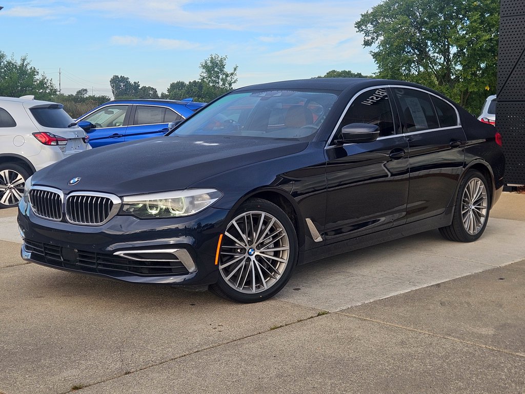 Used 2020 BMW 540i xDrive AWD/4WD image 1