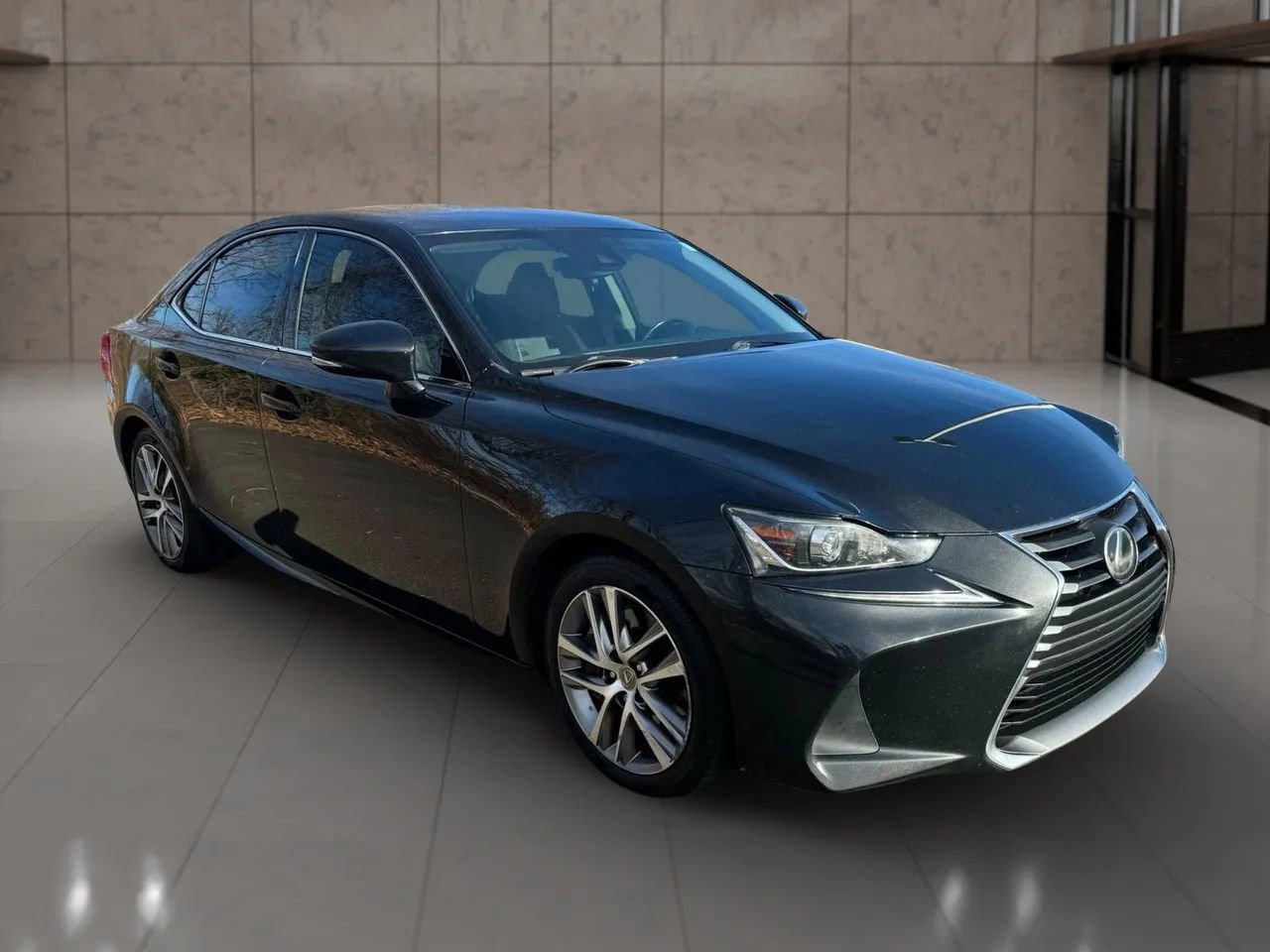 Used 2019 Lexus IS 300 image 7