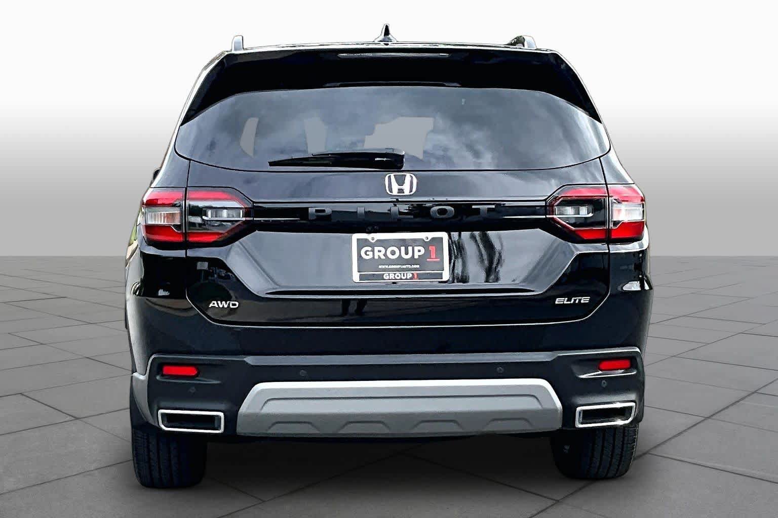 Used 2023 Honda Pilot Elite image 5