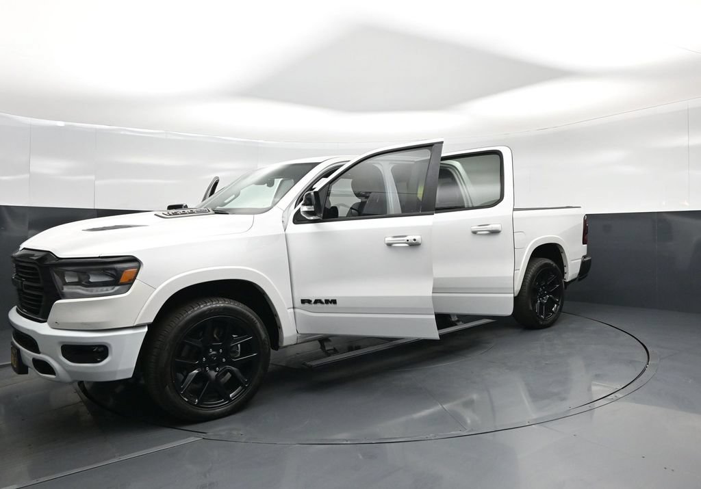 Used 2022 RAM 1500 Laramie AWD/4WD image 29