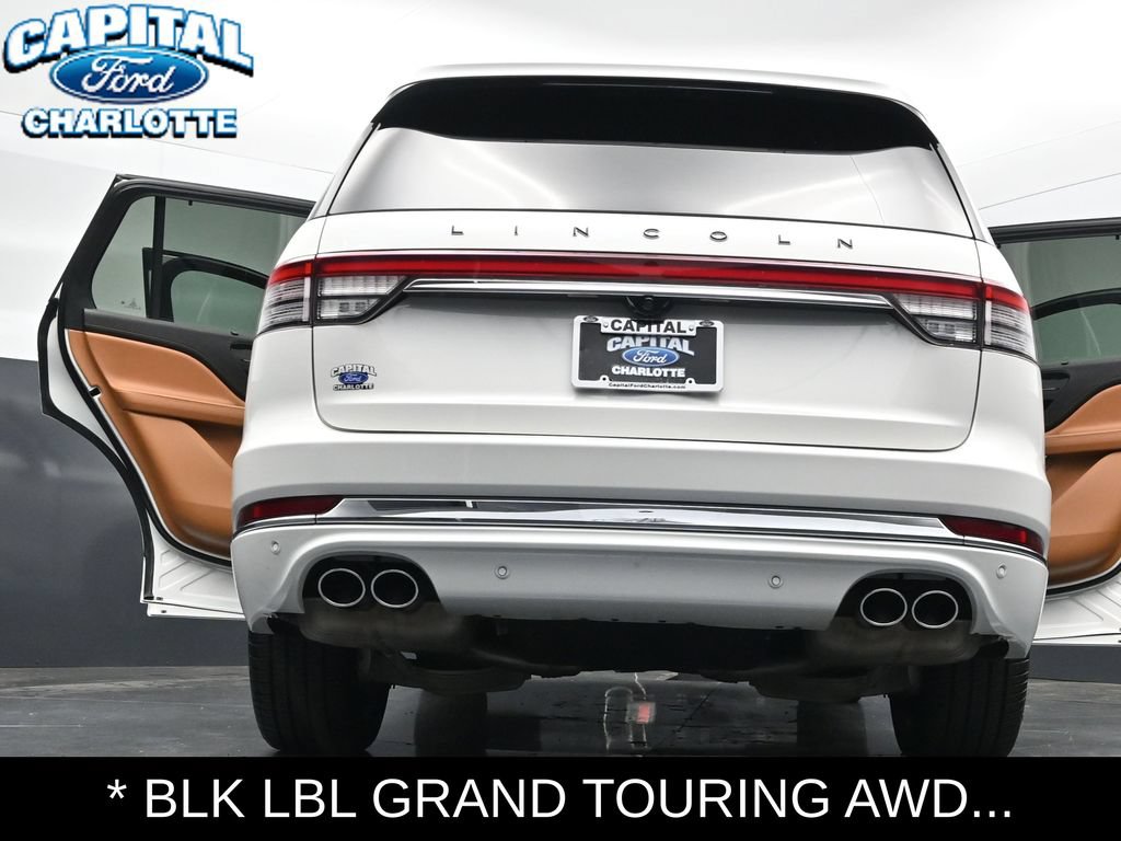 Used 2023 Lincoln Aviator Black Label Grand Touring AWD/4WD image 43