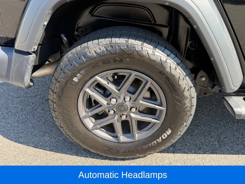 Used 2024 Jeep Wrangler Unlimited Sport AWD/4WD image 14