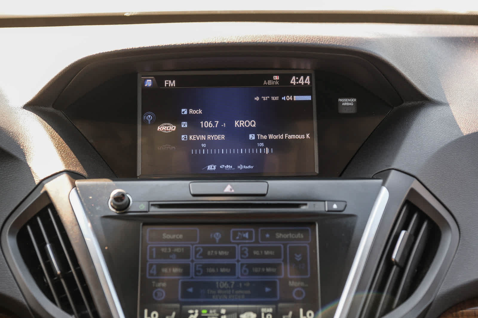 Used 2017 Acura MDX FWD w/ Technology Package image 18