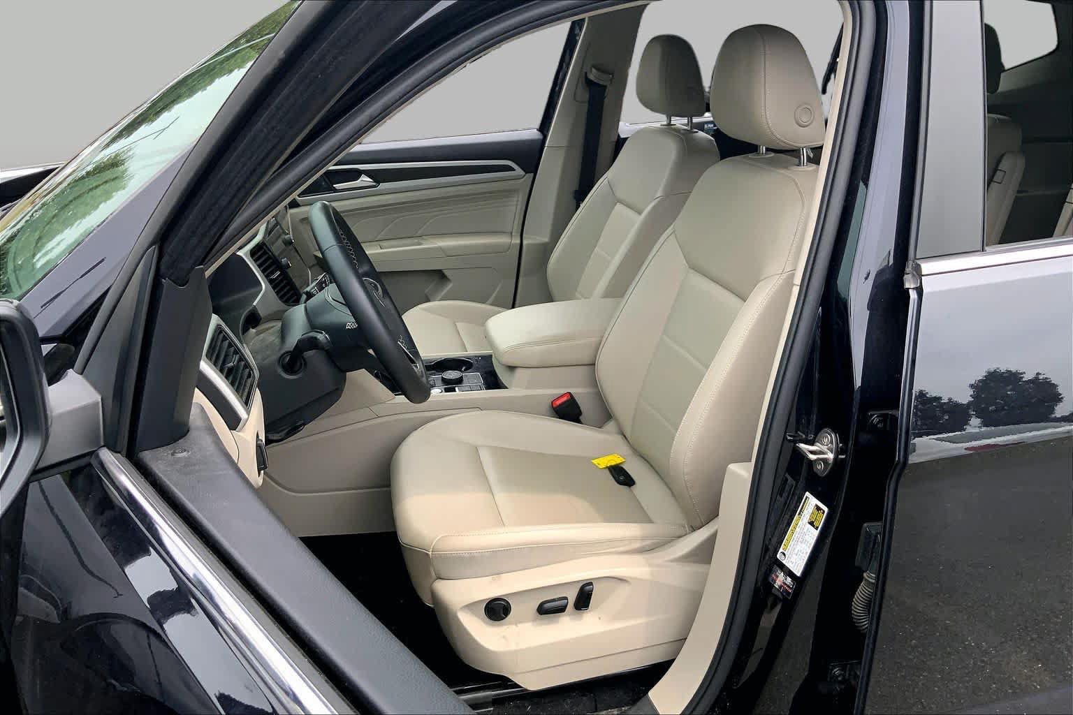 Used 2022 Volkswagen Atlas SE AWD/4WD image 8