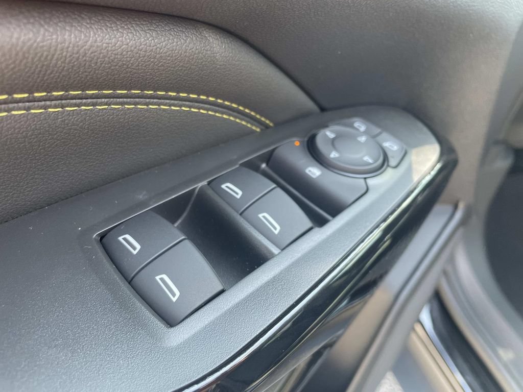 New 2026 Chevrolet Trax LT w/ Driver Confidence Package FWD image 15