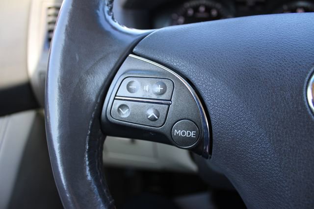 Used 2010 Lexus ES 350 image 8