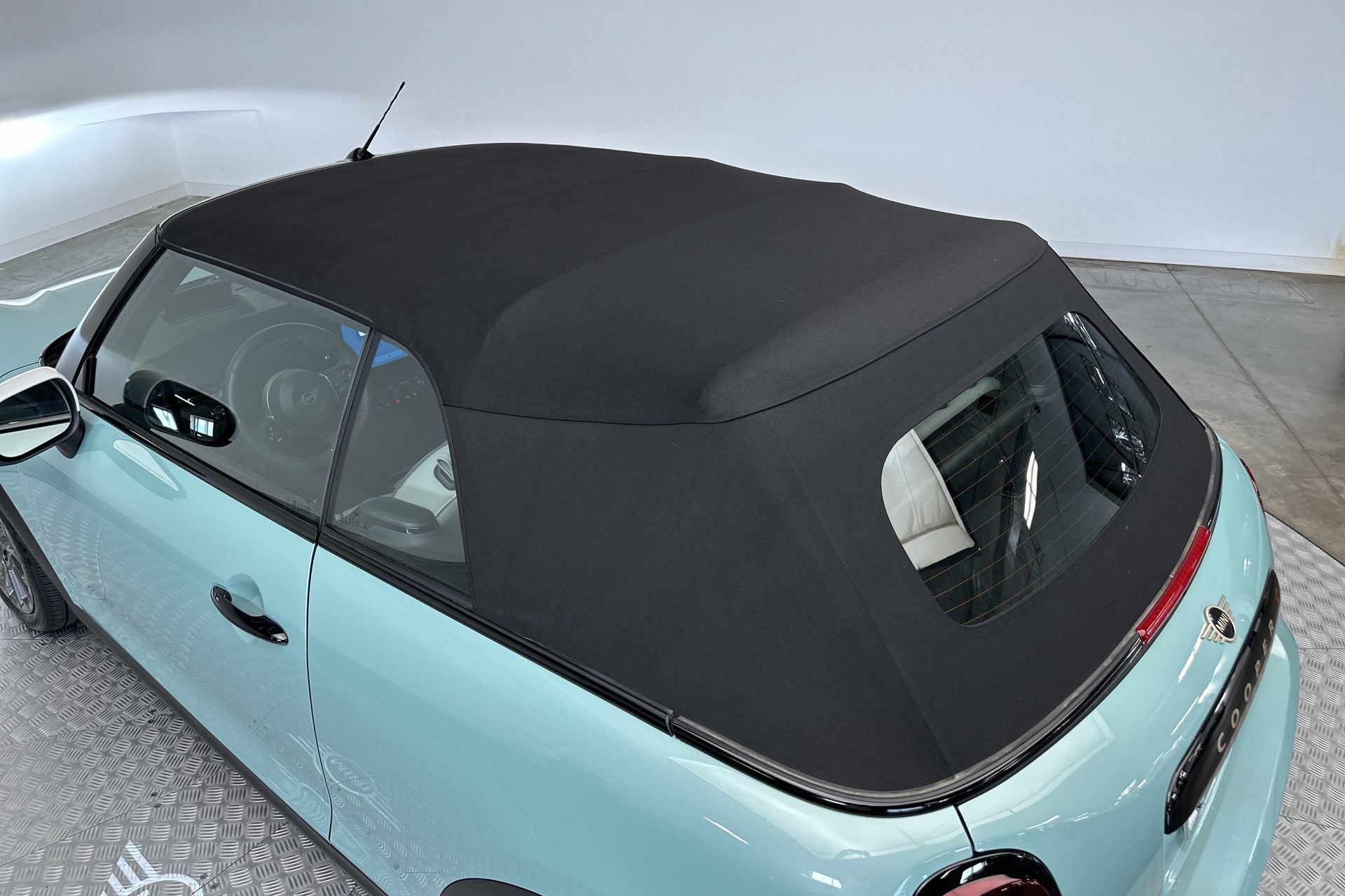 Used 2026 MINI Cooper S FWD image 27