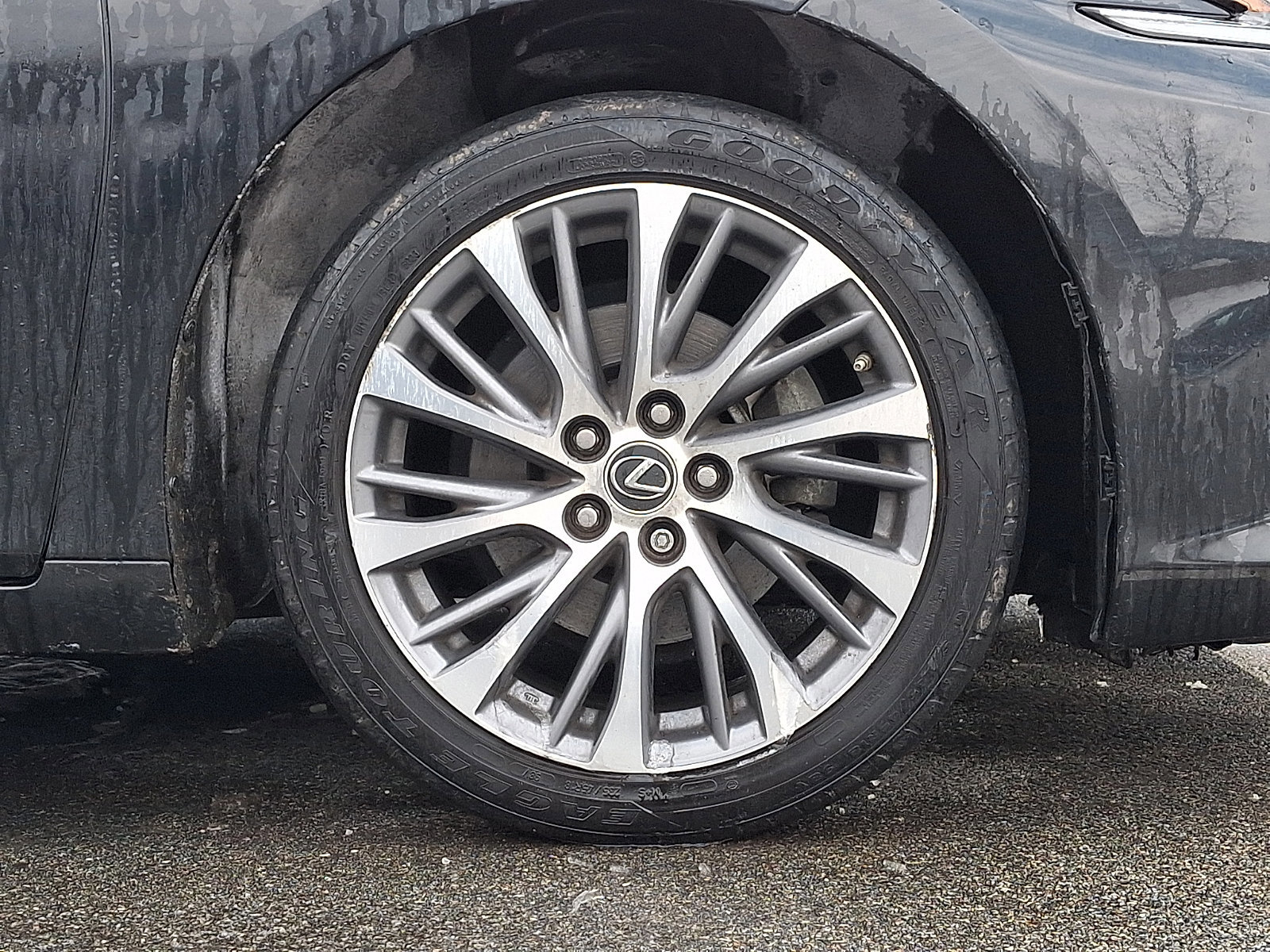 Used 2021 Lexus ES 250 w/ Premium Package image 4