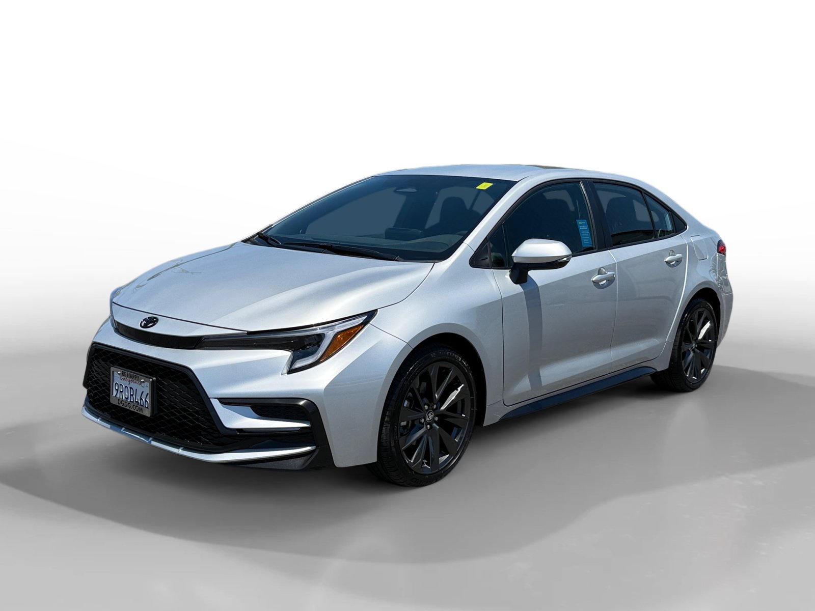 Used 2025 Toyota Corolla SE FWD image 1