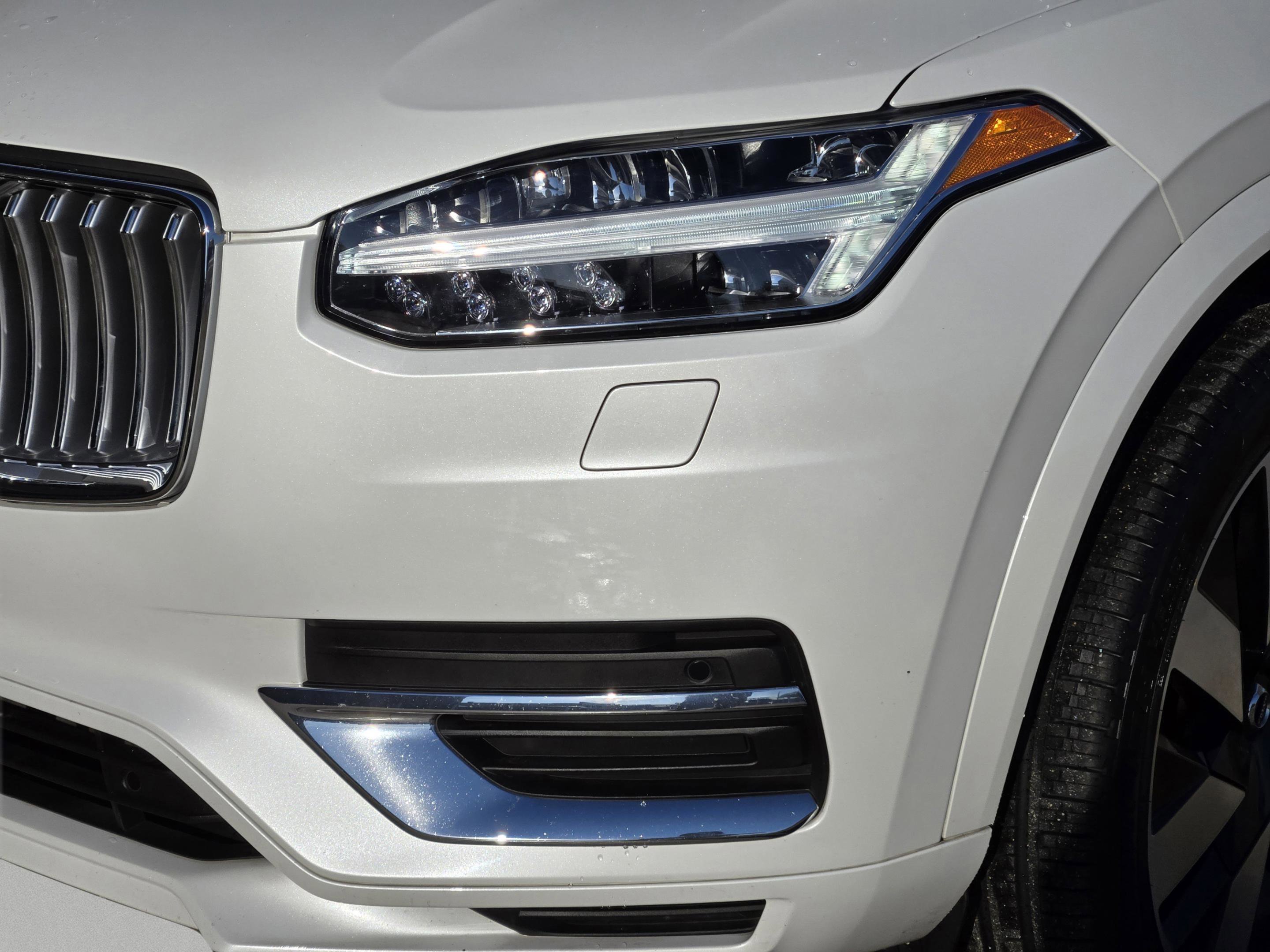 Used 2023 Volvo XC90 T8 Core w/ Protection Package Premier image 12