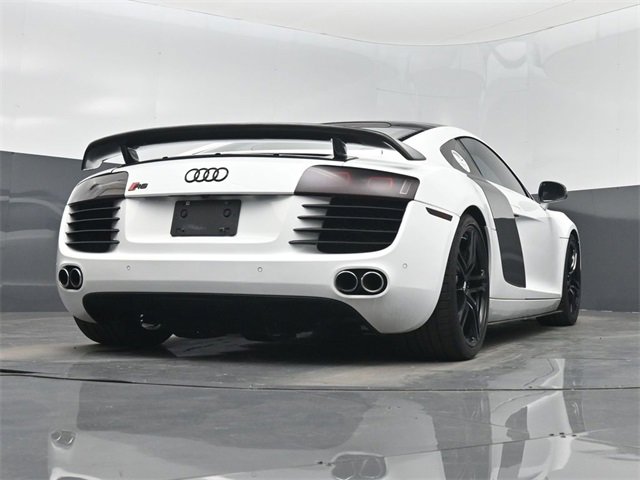 Used 2009 Audi R8 V8 w/ Enhanced Leather Pkg image 56
