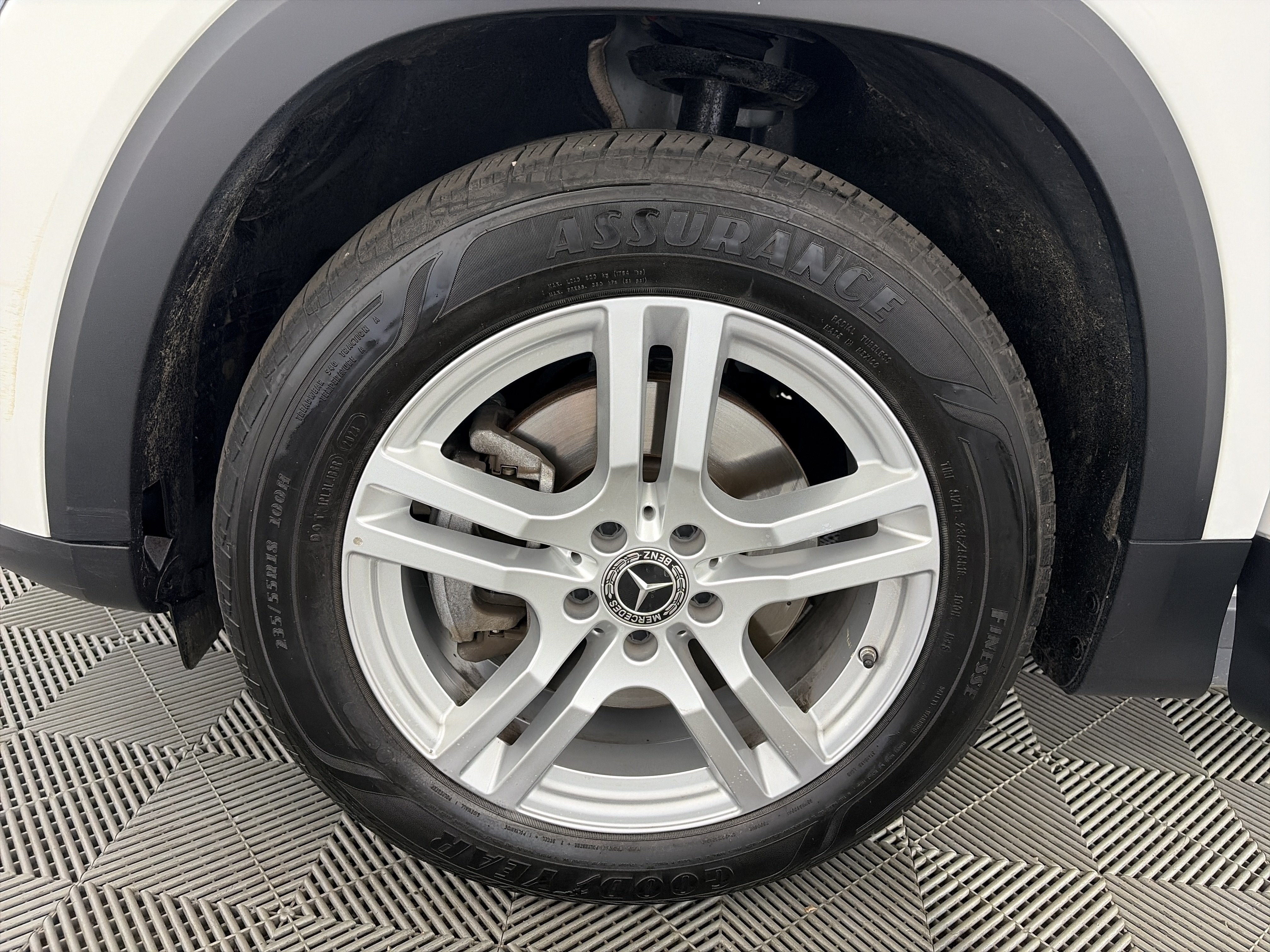 Certified 2022 Mercedes-Benz GLB 250 4MATIC image 13