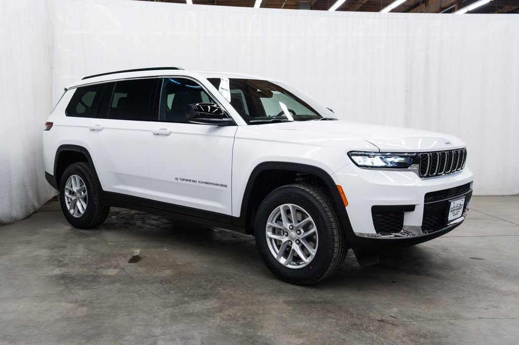 New 2026 Jeep Grand Cherokee L 4WD image 1
