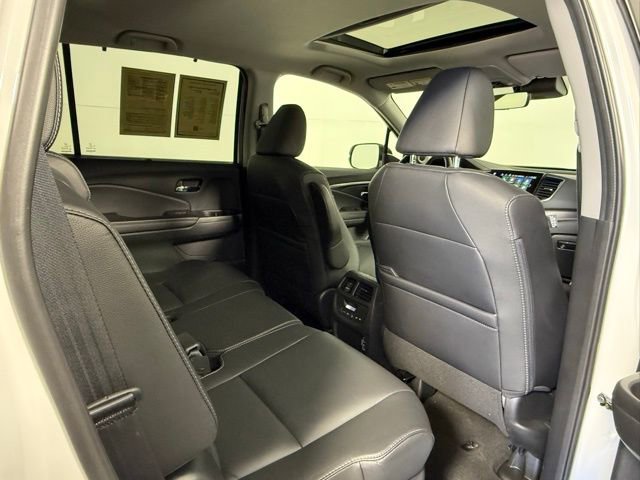 Used 2022 Honda Pilot Special Edition image 46